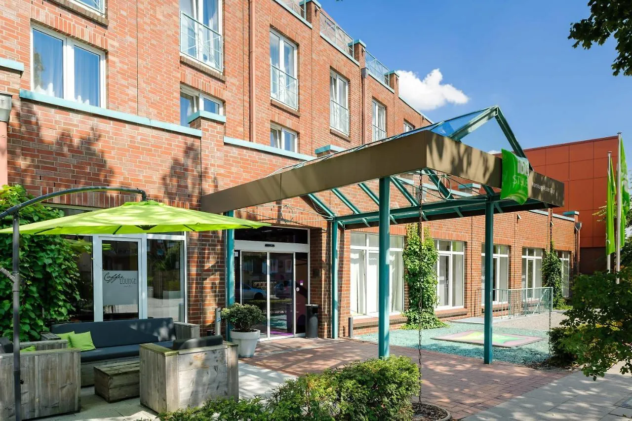 Ibis Styles Hamburg Alster City 2*,  Germany